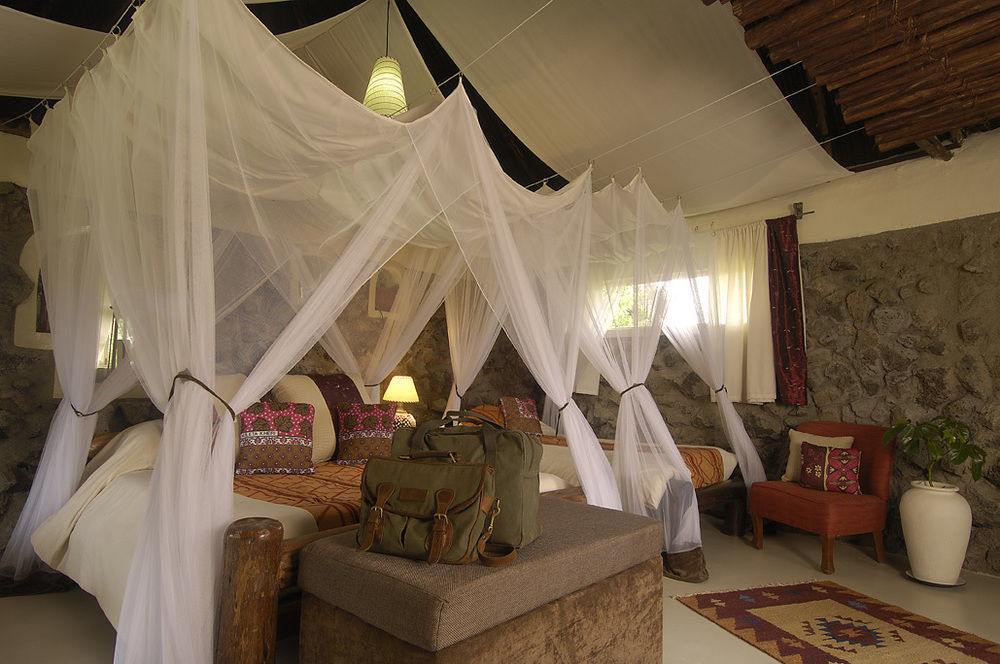 Mbweha Camp Hotel Elmenteita Exterior photo